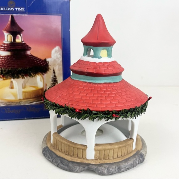 Holiday Time Vintage Village Hand Painted Porcelain Light Up Gazebo New In Box - Picture 3 of 14